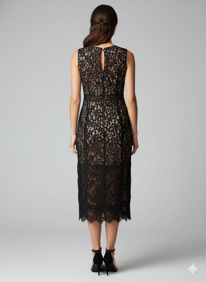 Vestido negro de encaje